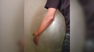 Screwing a clear balloon in my Storarge unit