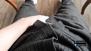 Heißer Mann wichst in der Mittagspause durch seine weiße Calvin Klein – mit Dirtytalk für dich