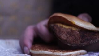 close up - shagging a cheeseburger