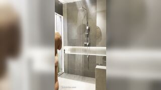 Jak Milky Bali Douche Taunt