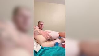 Fingerblasting and fuck stick romping my cock-squeezing booty!