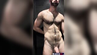 Andolini has completed his exercise… now it’s your turn to join him in the douche! Here