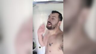 Crazy douche fap