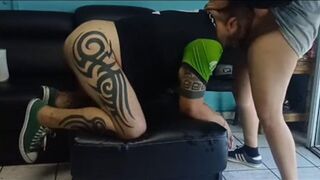 Visitando a mi pareja para follarmela Thehino