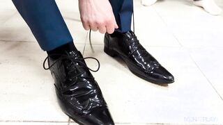 Manuel Reyes + Zac Johnson BEHIND THE SCENES Menatplay Express Delivery two