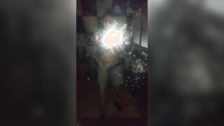 Bare and flash my bod