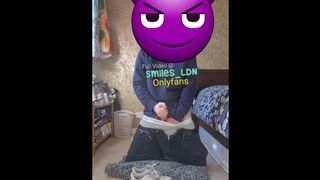 6Day geyser over my Nike Trainers