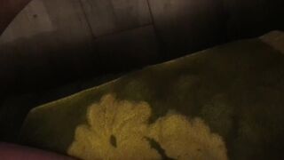 Masturbe (125) with one testicle