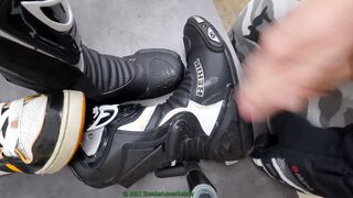 Mittens fap on Berik Leather biker shoes