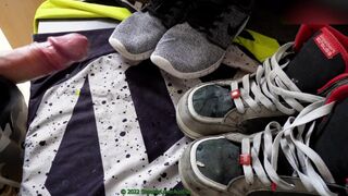 Enormous popshot on homies mx jersey, strauss footwear and nike janoskis