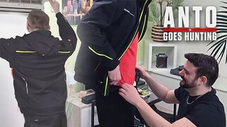 Heterosexual Co-employee of the former installer, comes over to repair my AC and gets a fellatio