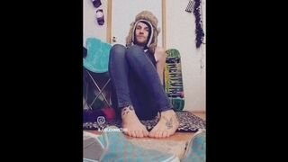 Punk fellow Flashes off soles for Instagram