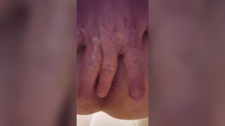 My cock-squeezing rump