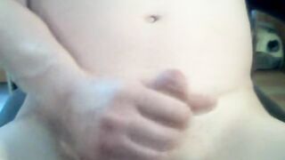 Masturbe (36) with one testicle