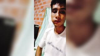 Masturbándome después del trabajo