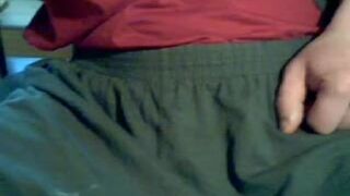 Masturbe (nine) with one testicle