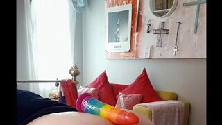 FAT HUMUNGOUS BOOTY SOLO FAUX-COCK POUND AFTER WORK