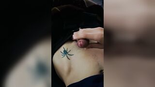 se me pone dura y me vengo muy rico