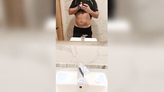 Cum shot in the Public TOILET. I was highly sexually aroused I had to jerk in the wc