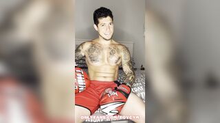 HEFTY MONEY-SHOT of profesional BOXER