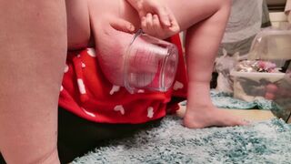 Attempting to fit my Nut sack into 1 Liter Glas