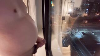ノンケ既婚者がホテルで全裸窓際露出センズリ
