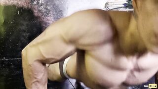 Muscle model JhonBianco flexing sesh turns on highly nasty