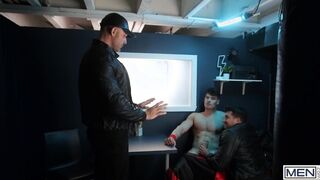 MEN - Presley Scott Takes Hot Boxer Malik Delgatys Dick In His Mouth & Ass In All Positions