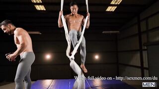 Cirque Du SoGay / MEN