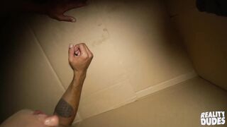 Reality Studs - Zane Witnesses An Culo In The Cage & Embarks Fuckin It & Leon Observes Until He Gets Firm