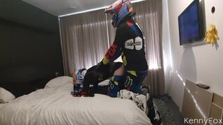 Topping my boyfriend firm and jizzing in him