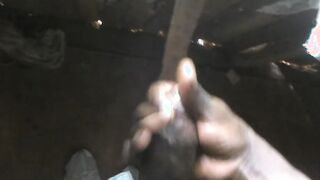 I ENJOY FAPPING THAT MAN ROD AND MOANIND NOISY