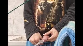 Giant jizz-shotgun urinating off