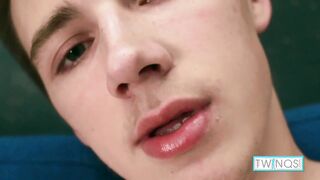 Slim Dark haired Twunk Henry L Milks Off His Beefstick And Shoots a load!