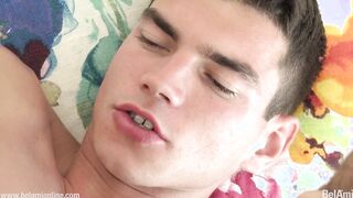 2 pals smashing CONDOM-FREE