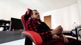 I like to be observed