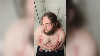 Wooly Sissy Clayton Munches Jizm On His Knees