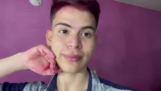 Im toying on my step-dads smartphone, I expect he never finds my covert vids on his smartphone, successful.