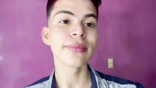 Im toying on my step-dads smartphone, I expect he never finds my covert vids on his smartphone, successful.