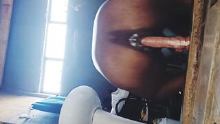 Phat ebony donk pummeling faux-cock and creaming