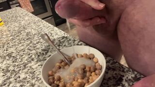Suspended Bodybuilder Dumps Numerous Jizz shots Into Cereal