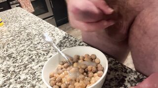 Suspended Bodybuilder Dumps Numerous Jizz shots Into Cereal
