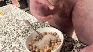 Suspended Bodybuilder Dumps Numerous Jizz shots Into Cereal