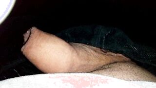 Masturbe (340) with one testicle