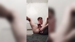 Teenager youngster frigging his booty and nutting