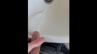 Fast desperate urinate