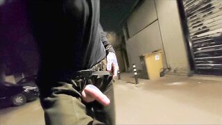 Juggling my beefstick in the public street, in slow-mo ! :)