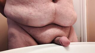 Peeing in the shower submerge