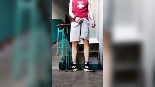 risky fap off on the landing