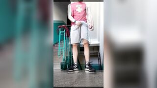 risky fap off on the landing